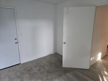 5765 Nina Way, Sacramento, CA 95824 Photo