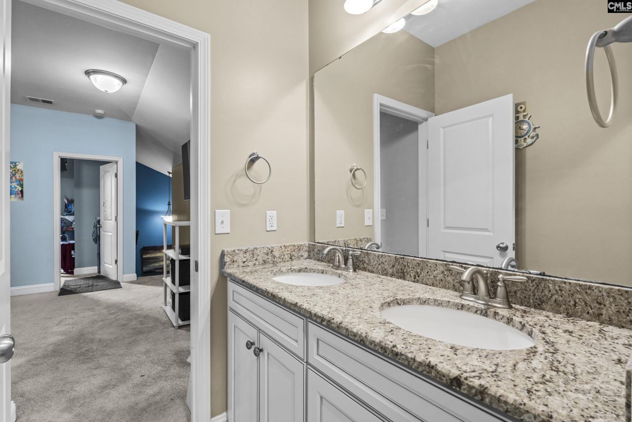 521 Fourteen Mile Lane Photo 30