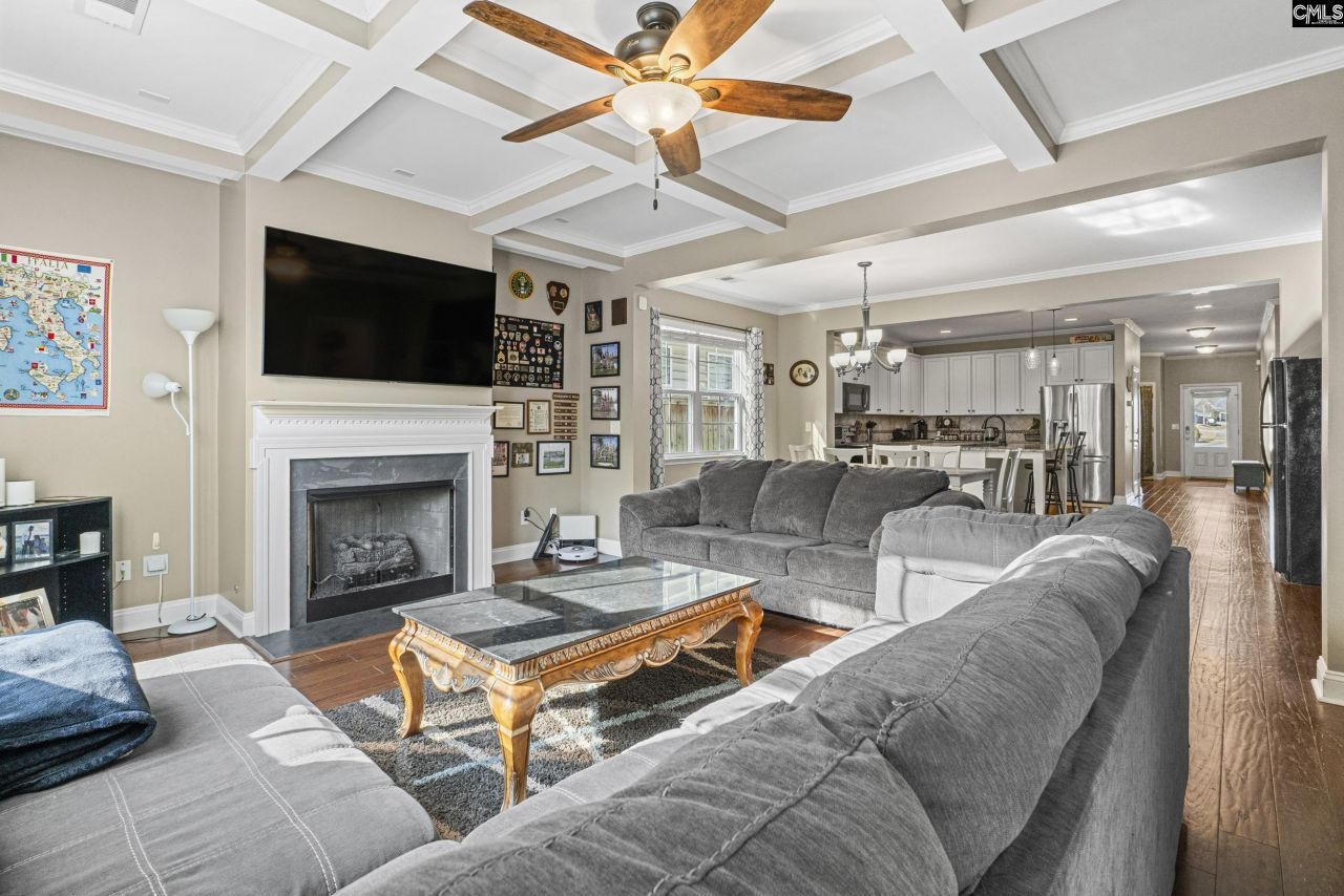 521 Fourteen Mile Lane Photo 4