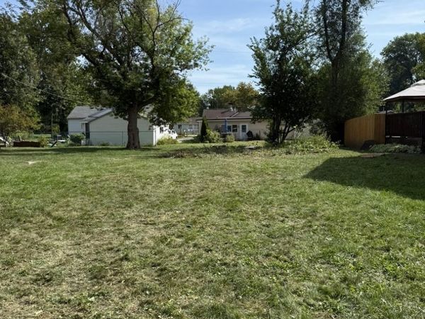 345 Millard Avenue, Crystal Lake, IL 60014