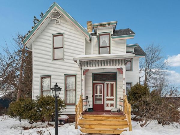 733 5th Street, Baraboo, WI 53913