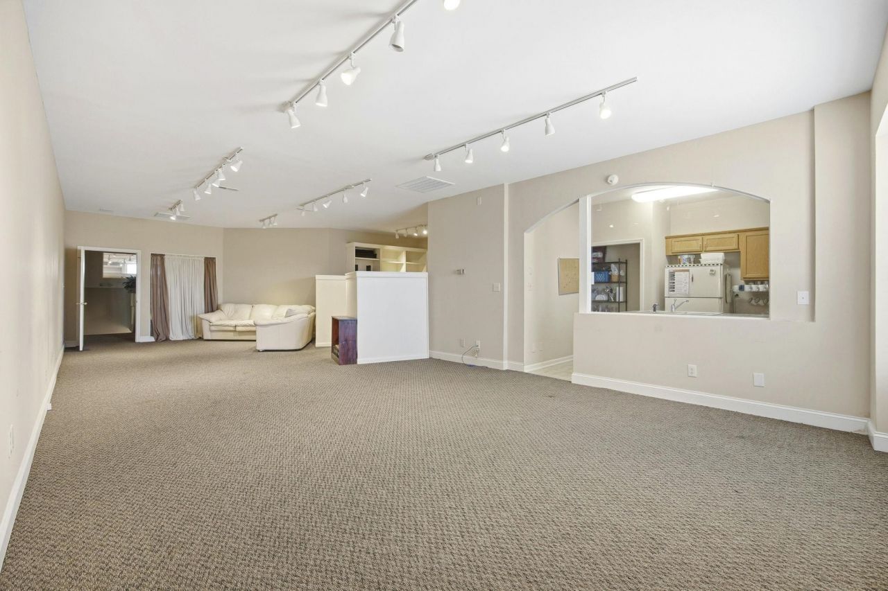 716 8th Ave. N Photo 24