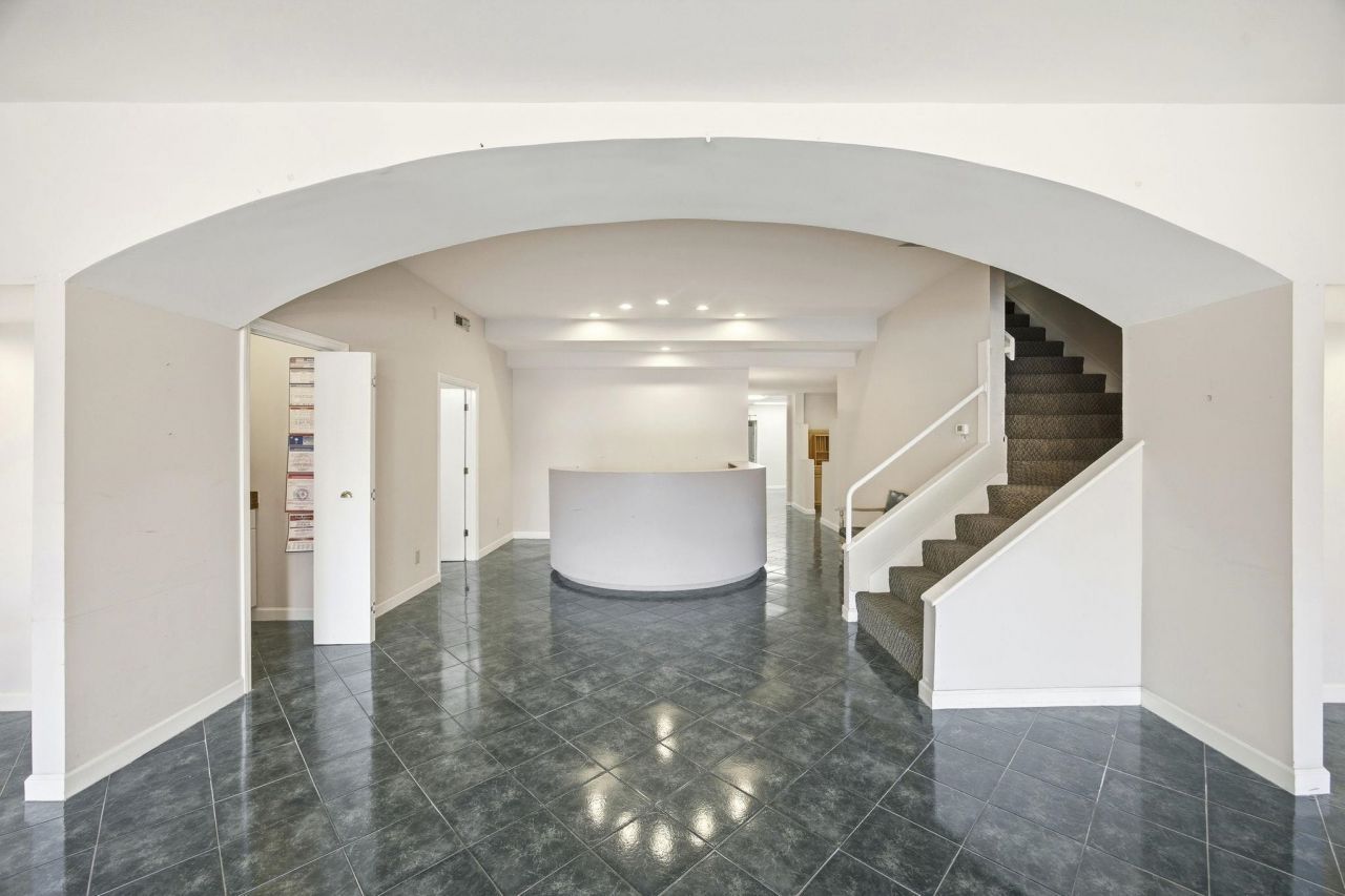 716 8th Ave. N Photo 8