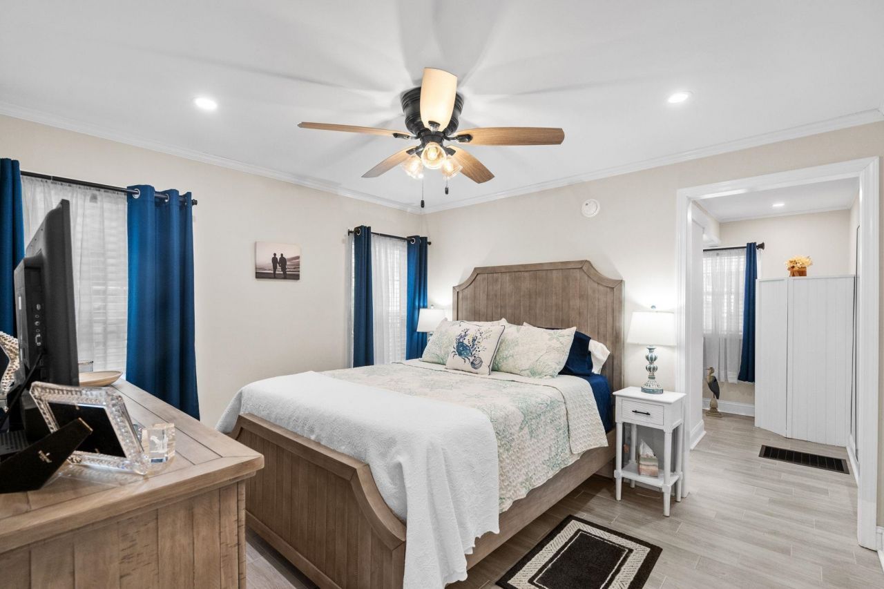 6001 - 1440 S Kings Hwy. Photo 19