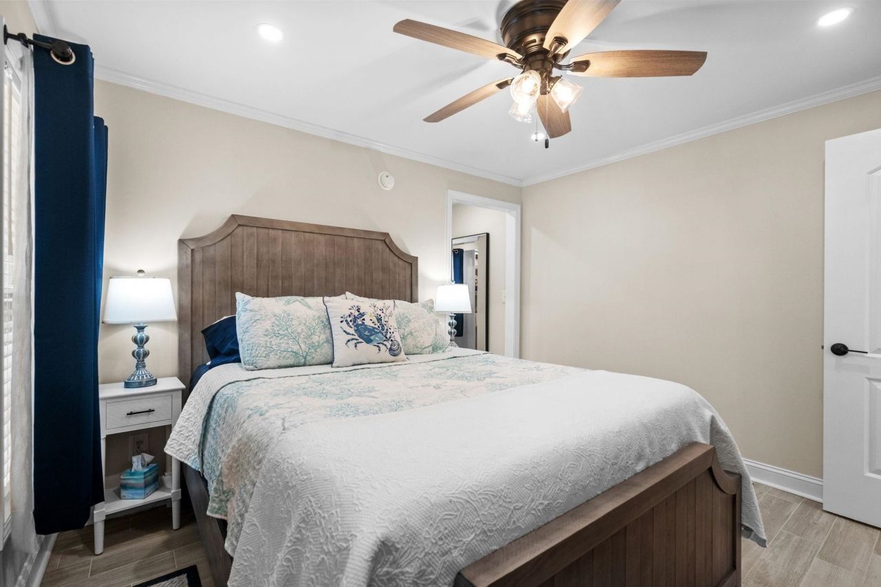 6001 - 1440 S Kings Hwy. Photo 21