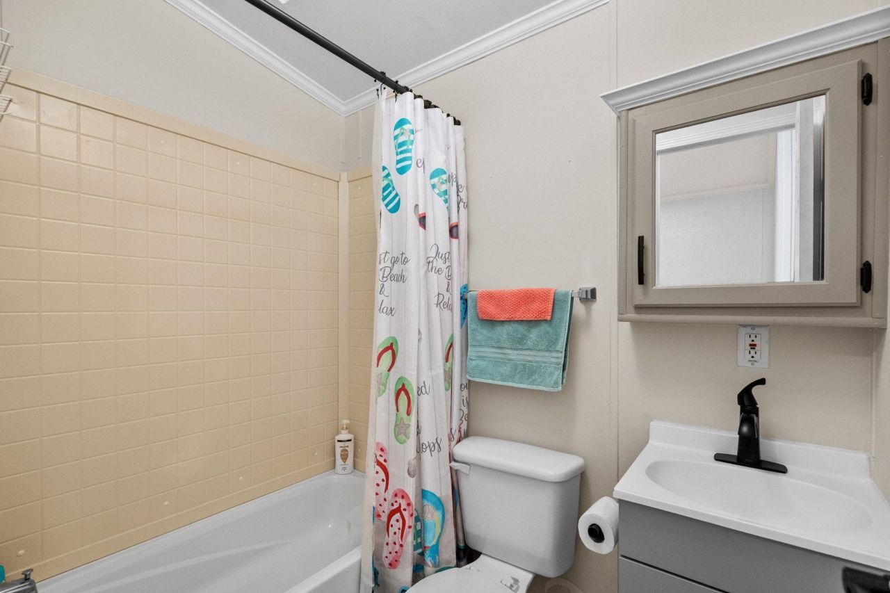 6001 - 1440 S Kings Hwy. Photo 26