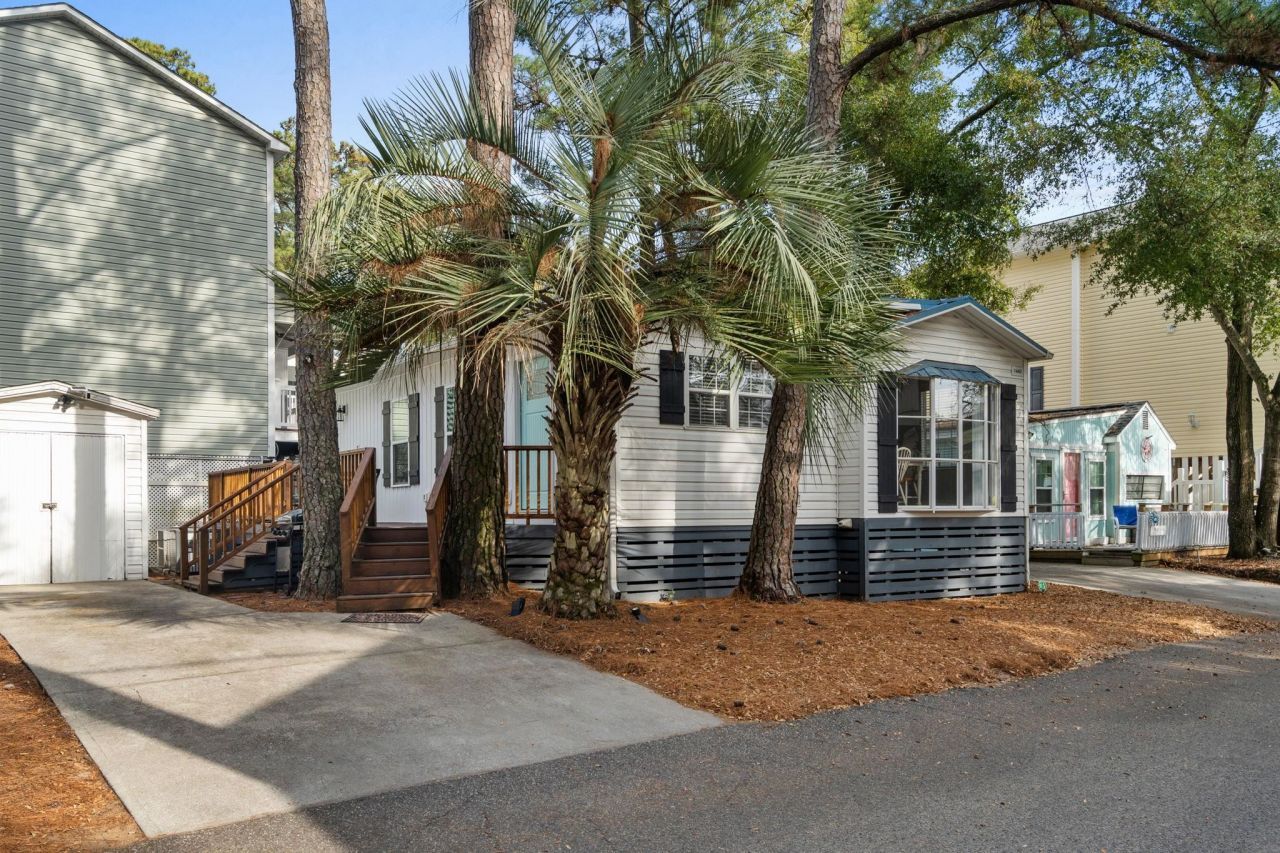 6001 - 1440 S Kings Hwy. Photo 28