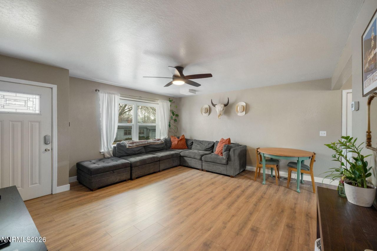 285 Bartlett Street, Reno, NV 89512 Photo