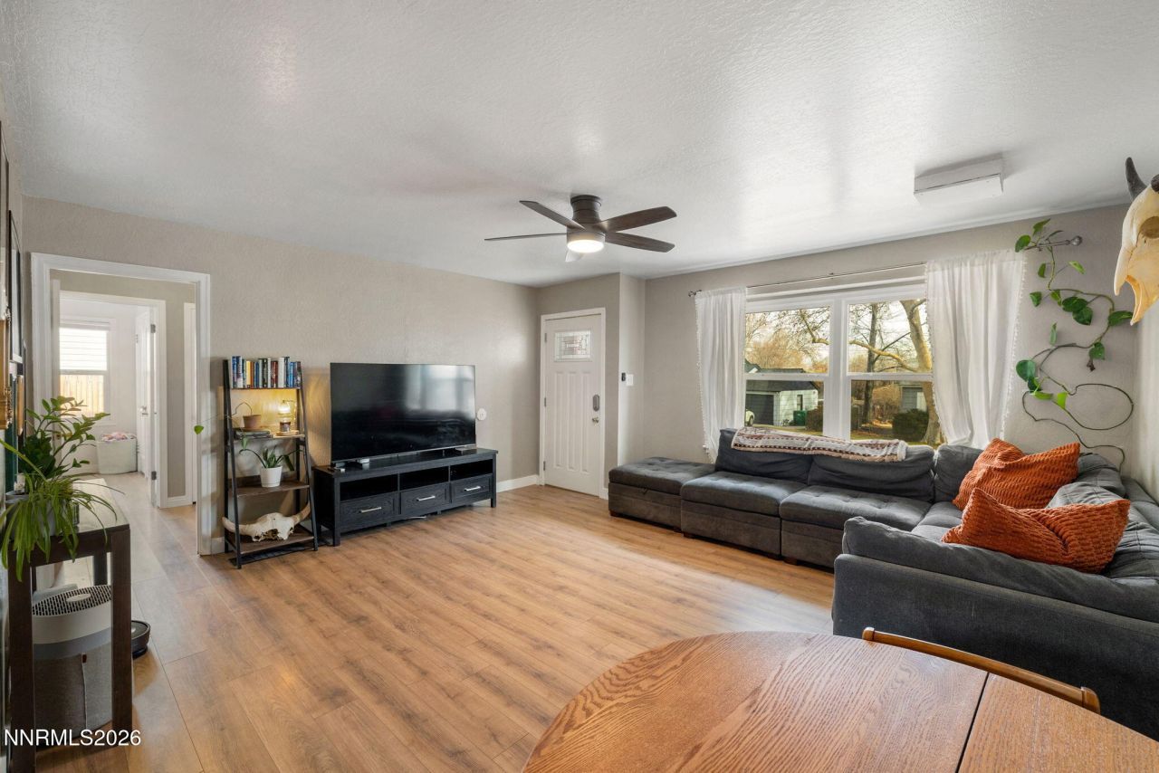 285 Bartlett Street, Reno, NV 89512 Photo