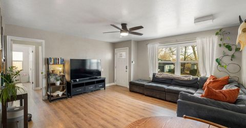 285 Bartlett Street, Reno, NV 89512 Photo