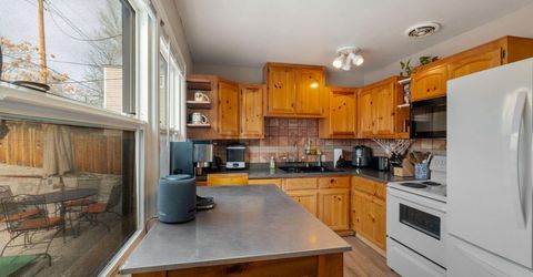 285 Bartlett Street, Reno, NV 89512 Photo