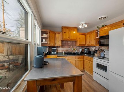 285 Bartlett Street, Reno, NV 89512 Photo