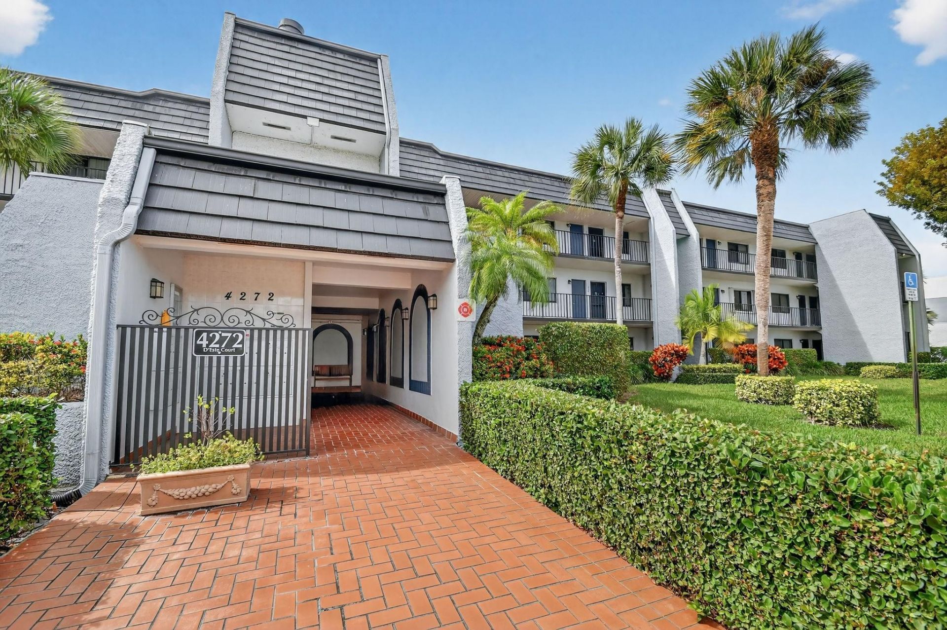 4272 Deste Court, Unit 106, Lake Worth, FL 33467 Photo