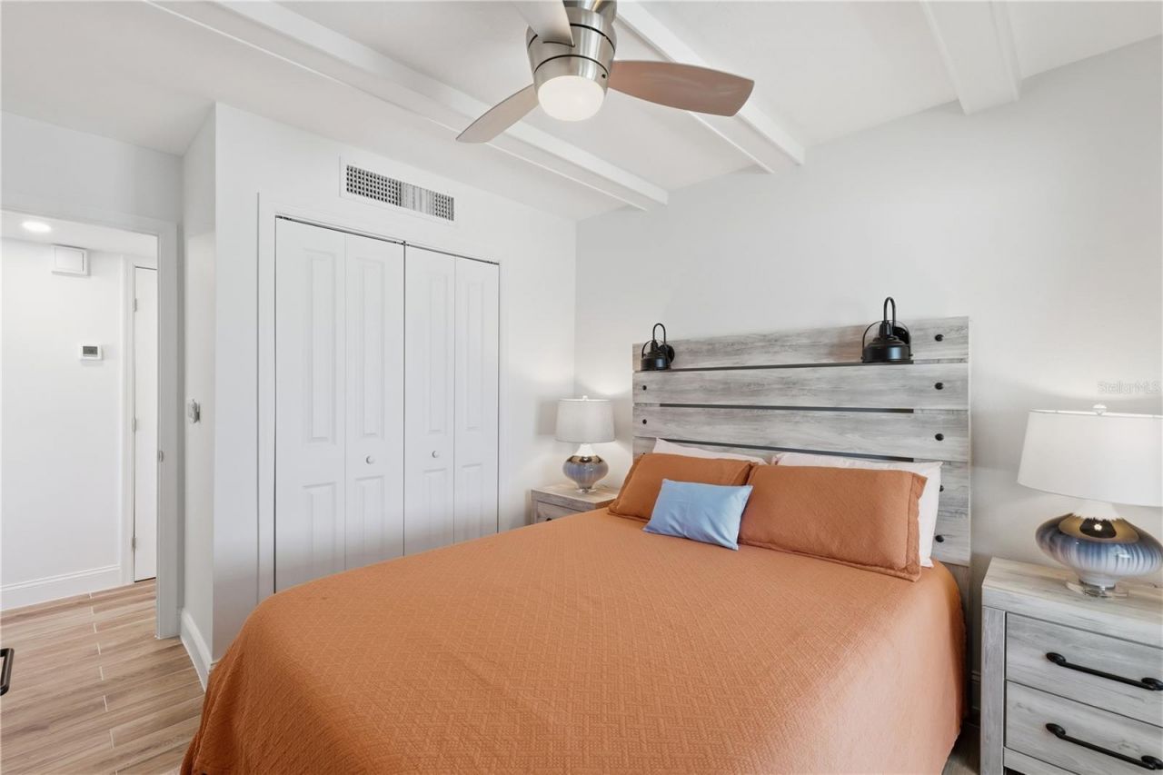 320 Gulf Boulevard, Unit 5C, Boca Grande, FL 33921 Photo
