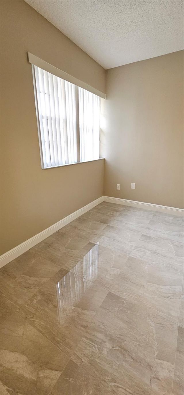 1761 NW 96th Terrace, Unit 3G, Pembroke Pines, FL 33024 Photo
