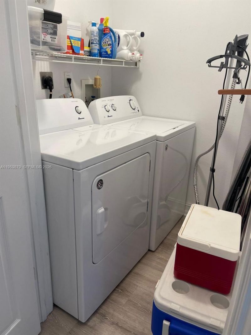 3001 NE 185th St, Unit 612, Aventura, FL 33180 Photo