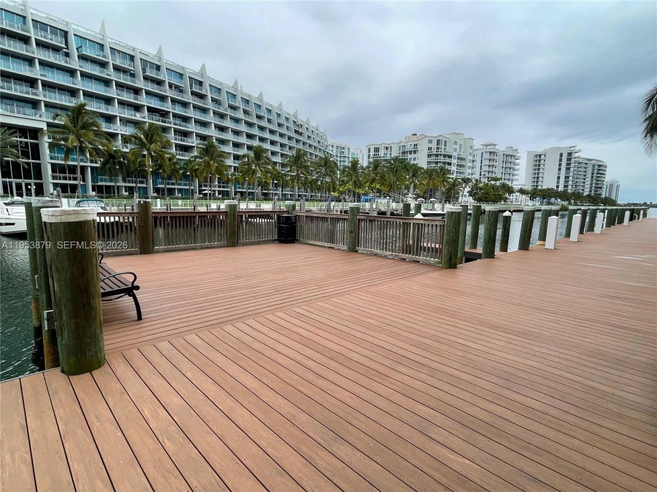 3001 NE 185th St, Unit 612, Aventura, FL 33180 Photo