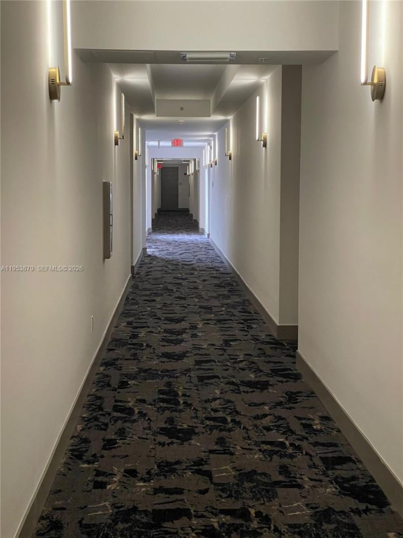 3001 NE 185th St, Unit 612, Aventura, FL 33180 Photo