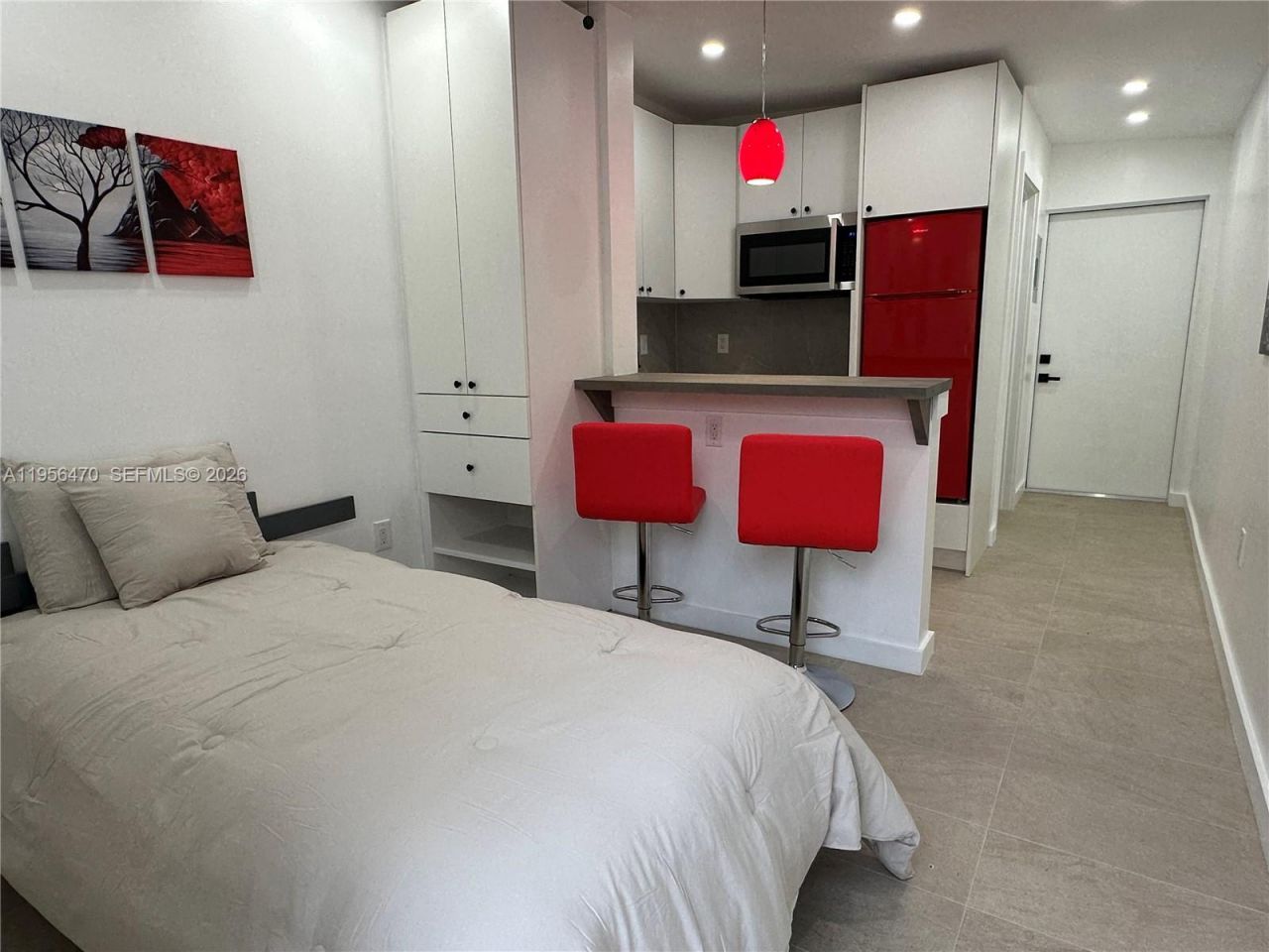 18481 SW 208th St , Unit 18481, Miami, FL 33187 Photo