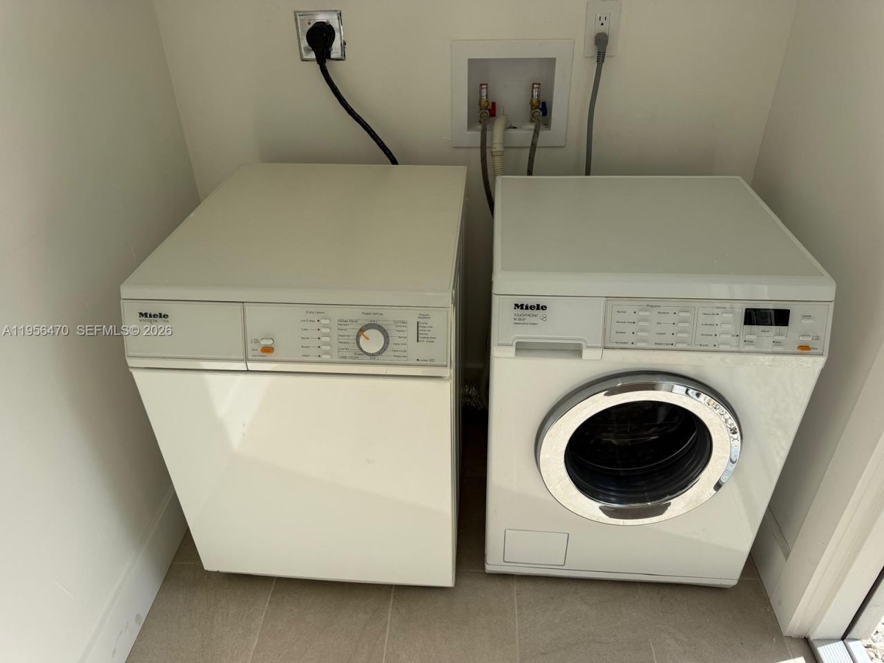 18481 SW 208th St, Unit 18481, Miami, FL 33187 Photo