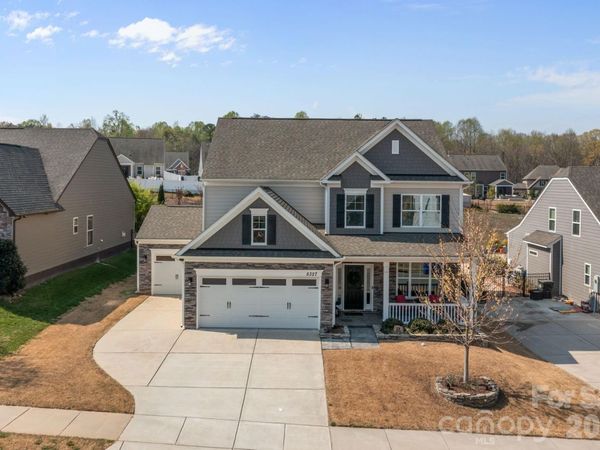 5327 Pembrey Drive, Denver, NC 28037