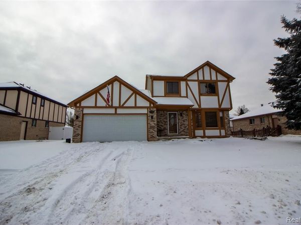 2192 Brinston Drive, Troy, MI 48083