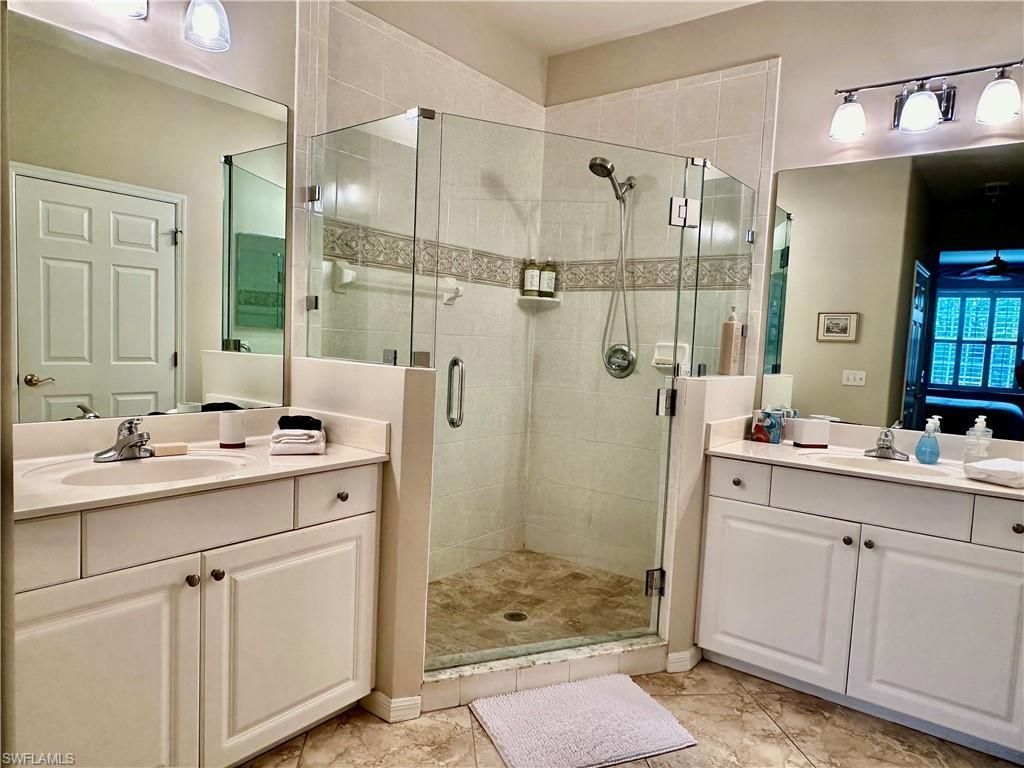 4884 Hampshire Ct, Unit 7-104, Naples, FL 34112 Photo