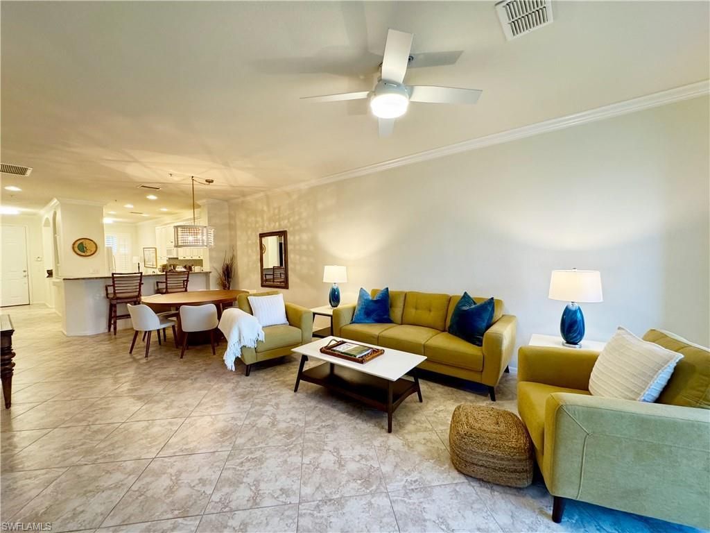 4884 Hampshire Ct, Unit 7-104, Naples, FL 34112 Photo
