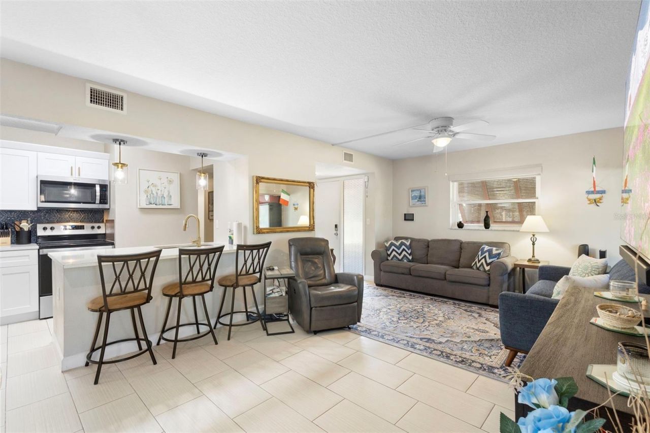 180 Magnolia Woods Court, Unit 20C, Deltona, FL 32725 Photo