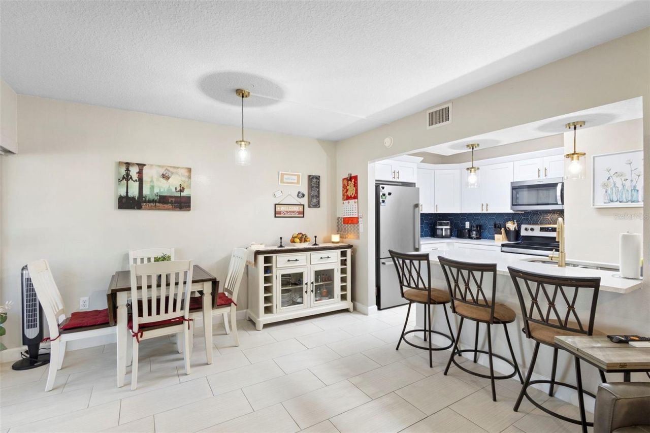 180 Magnolia Woods Court, Unit 20C, Deltona, FL 32725 Photo