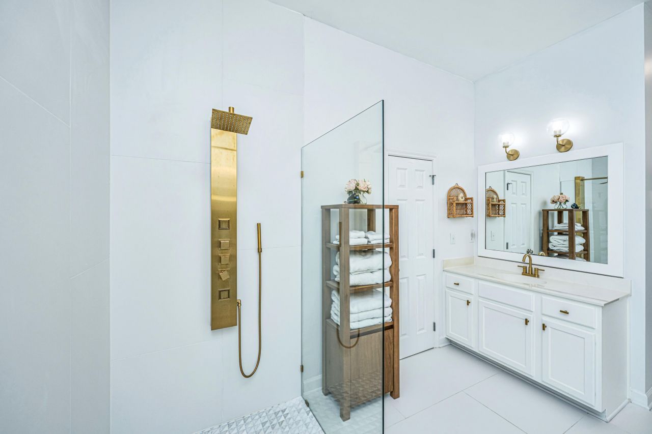 145 Fresh Meadow Lane Photo 12