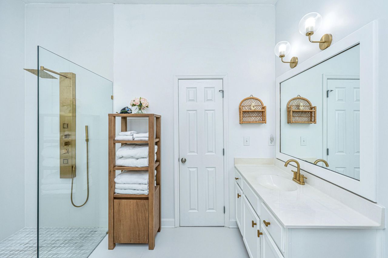 145 Fresh Meadow Lane Photo 14