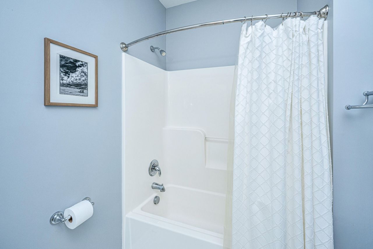 145 Fresh Meadow Lane Photo 18