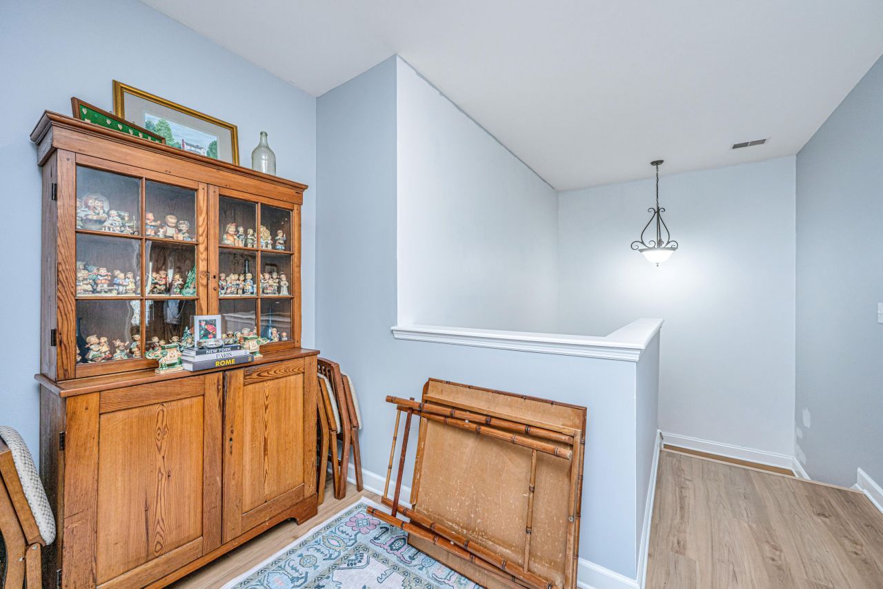 145 Fresh Meadow Lane Photo 19