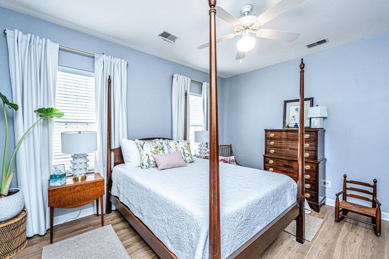 145 Fresh Meadow Lane Photo 20