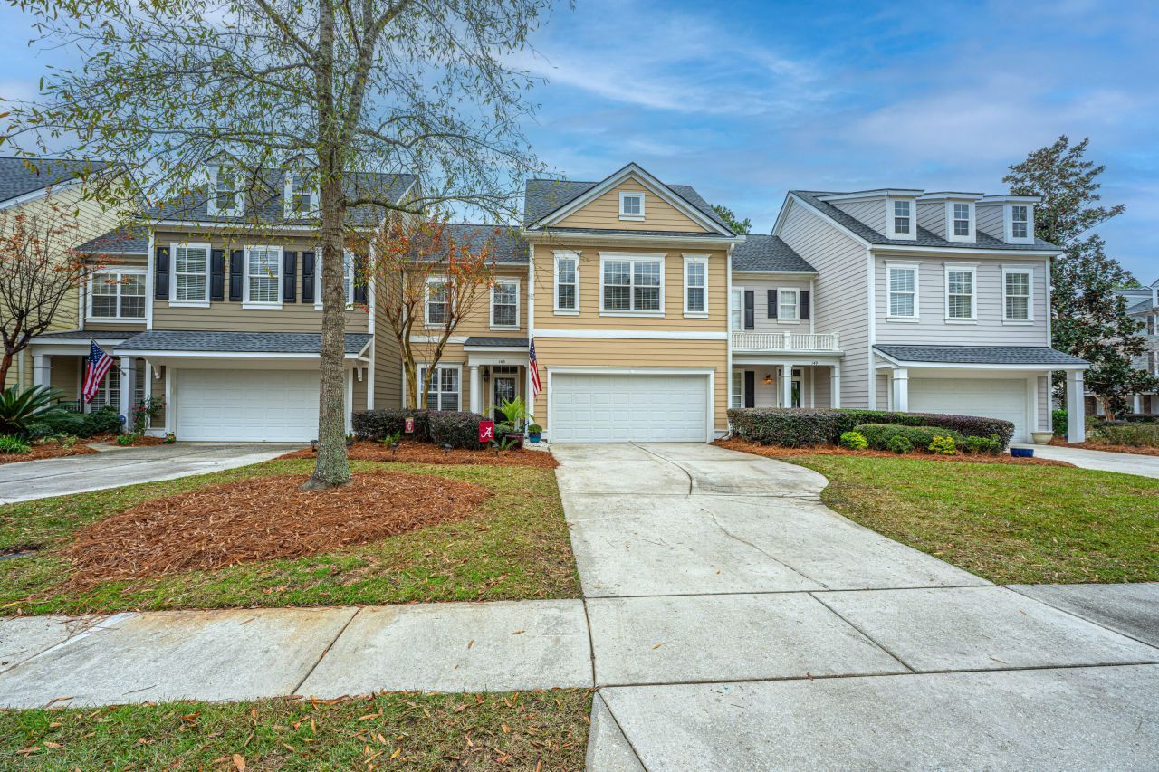 145 Fresh Meadow Lane Photo 27