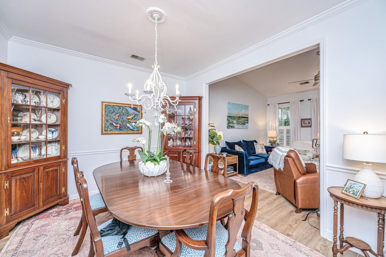 145 Fresh Meadow Lane Photo 8