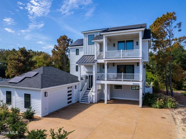 768 Hunt Club Drive, Corolla, NC 27927