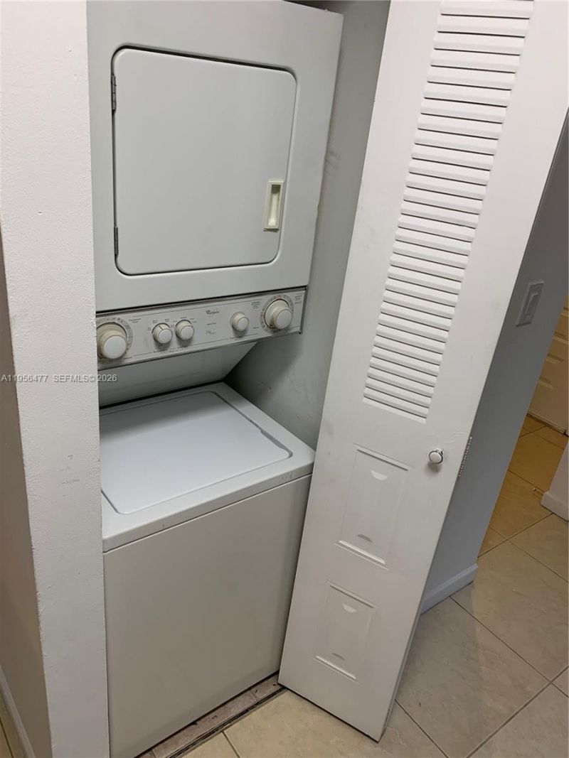 1013 Coral Club Dr, Unit 1013, Coral Springs, FL 33071 Photo