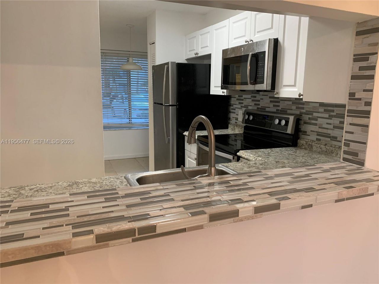 1013 Coral Club Dr, Unit 1013, Coral Springs, FL 33071 Photo