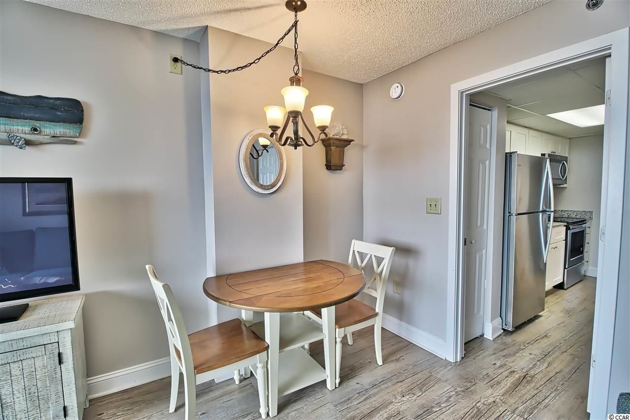 601 Retreat Beach Circle Photo 10