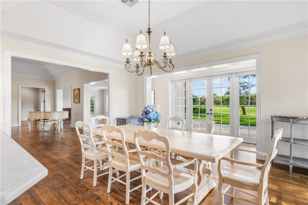 270 Sea Oak Drive, Vero Beach, FL 32963 Photo