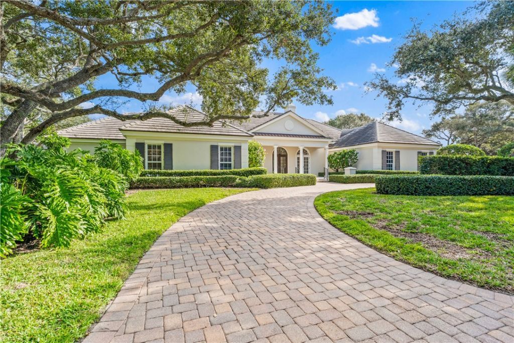 270 Sea Oak Drive, Vero Beach, FL 32963 Photo
