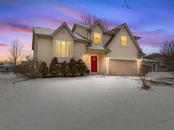 913 Laurel Drive, Elwood, IL 60421