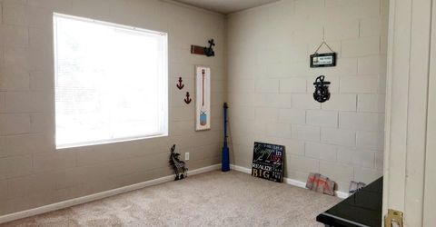 6109 Laurine Way, Sacramento, CA 95824 Photo