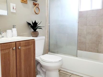 6109 Laurine Way, Sacramento, CA 95824 Photo