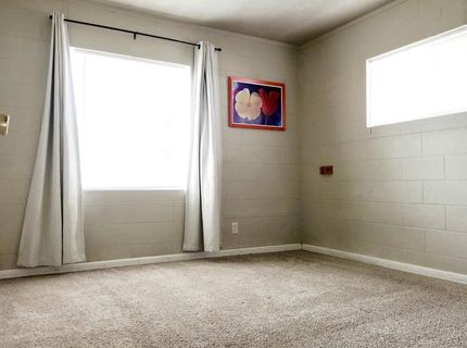 6109 Laurine Way, Sacramento, CA 95824 Photo