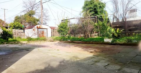 6109 Laurine Way, Sacramento, CA 95824 Photo