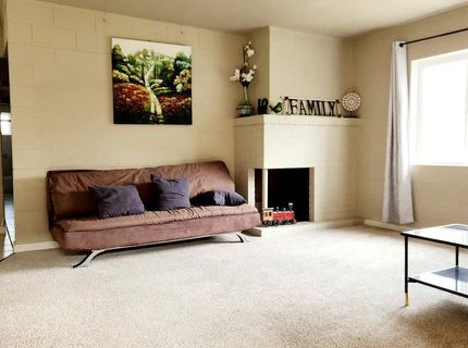 6109 Laurine Way, Sacramento, CA 95824 Photo