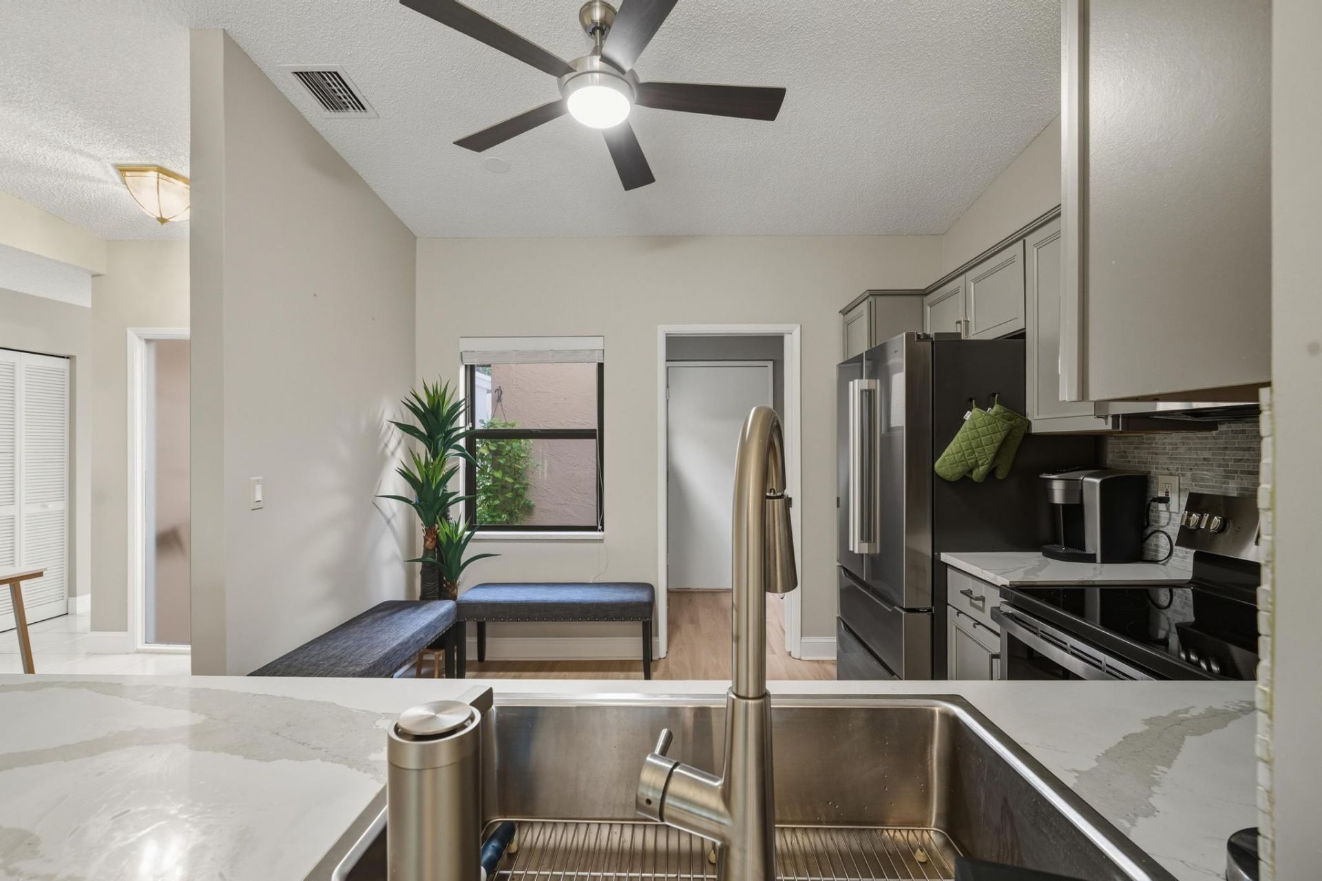 8290 Springlake Drive, Boca Raton, FL 33496 Photo